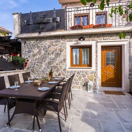 Villa Mulberry Milohnici Екстериор снимка