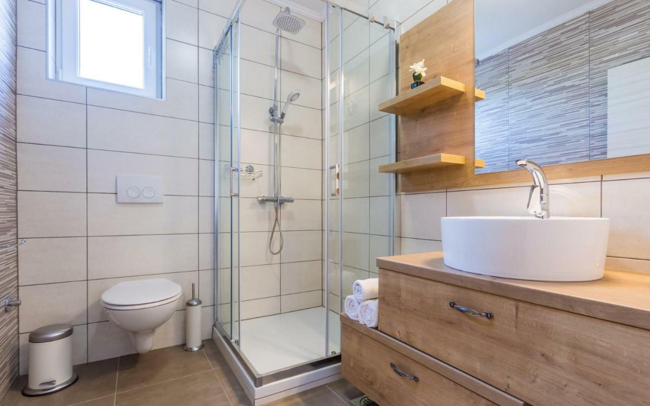 Villa Mulberry Milohnici Екстериор снимка